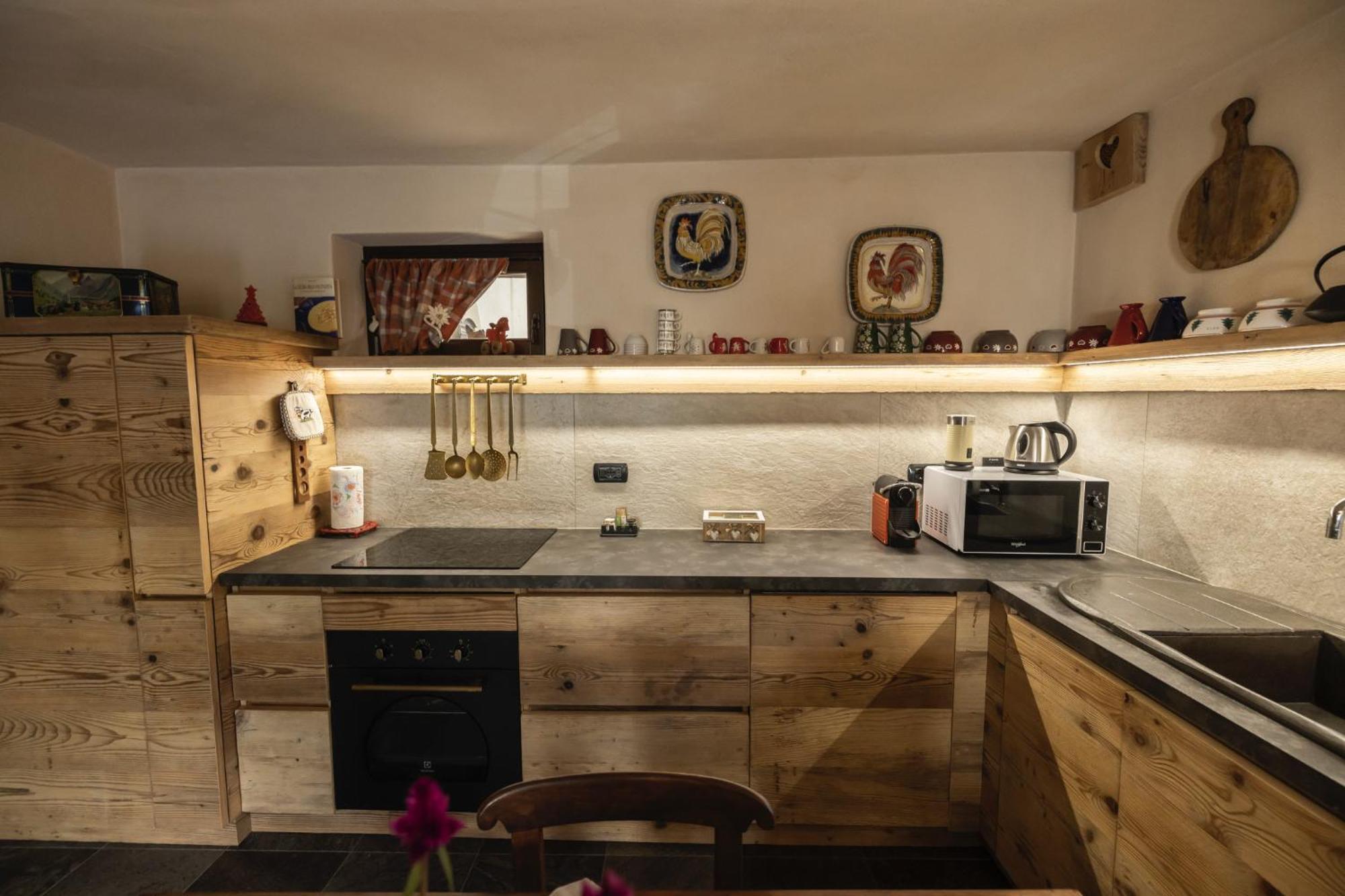 Ferienwohnung La Casa Del Cuore Fénis Exterior foto